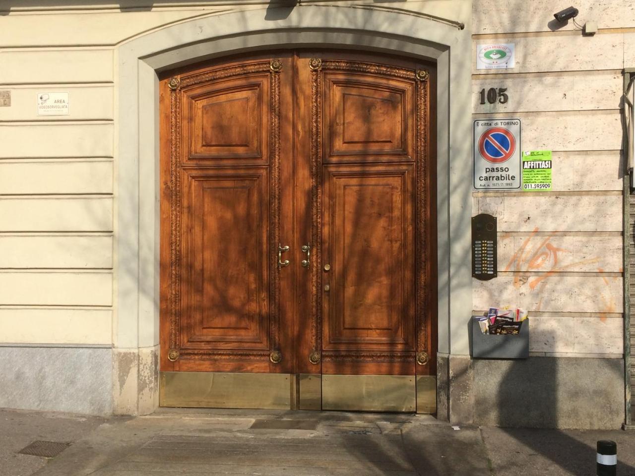 Un Piano Sotto Arturo Apartment Turin Ngoại thất bức ảnh